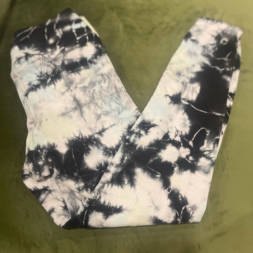Avocado leggings